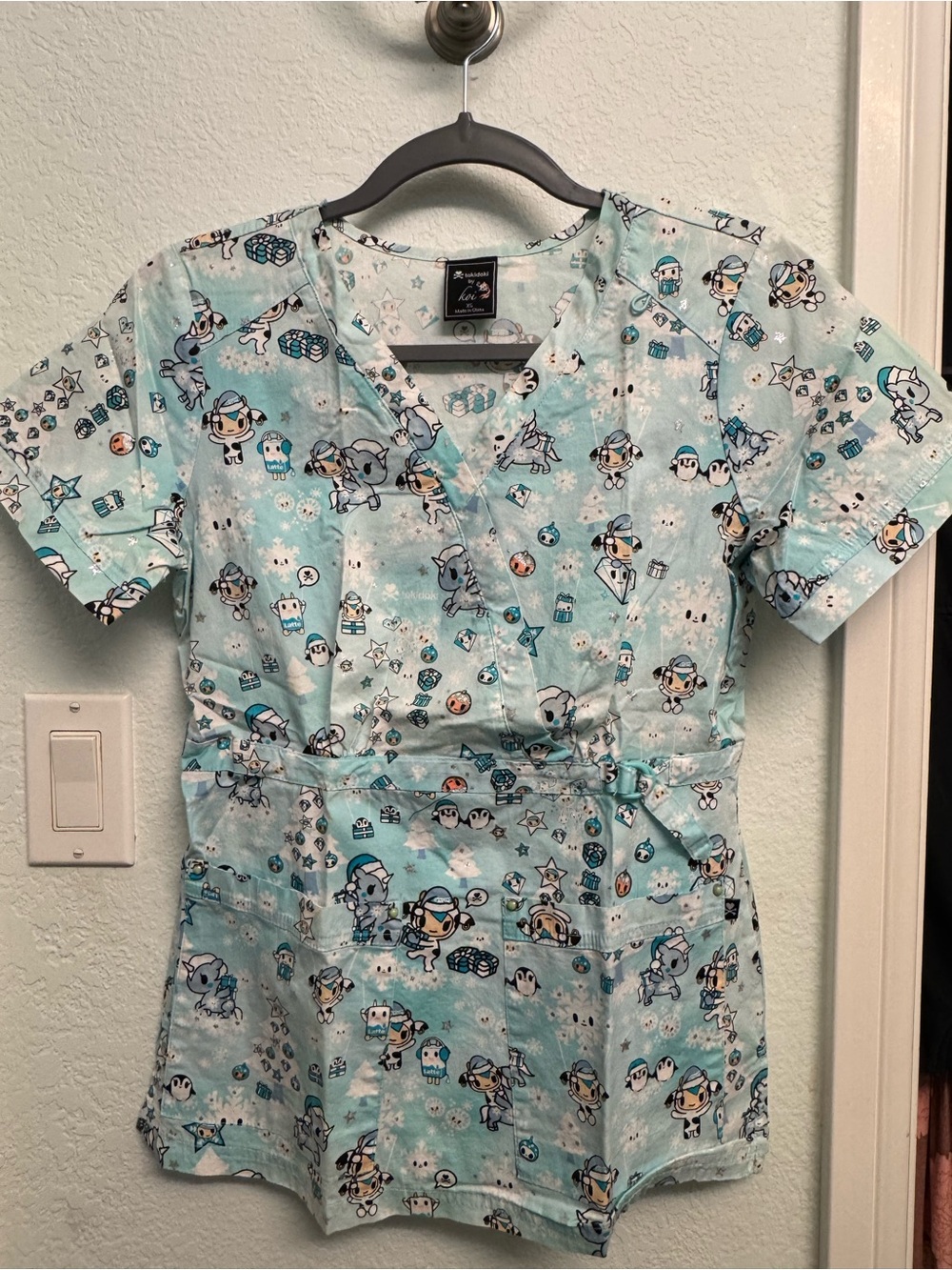 koi Light Aqua Cartoon Print Scrub Top